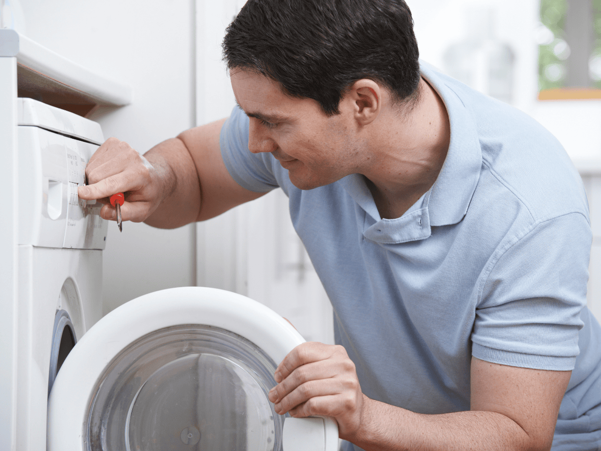 How much does it cost to repair a washing machine? [October 2025]