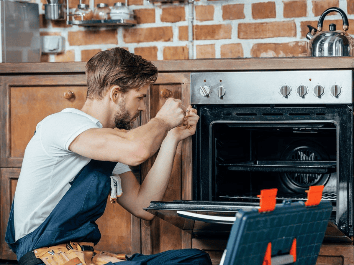 How much does it cost to repair an electric cooker? [October 2025]