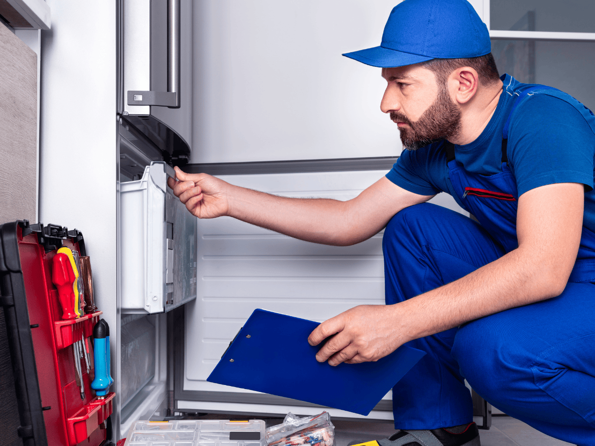 How much does it cost to repair a fridge freezer? [October 2025]