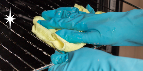 Cleaner deep cleaning an oven